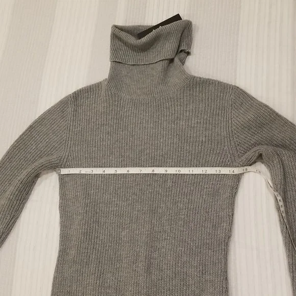 NWT Lulus Snuggled Up Light Grey Knit Turtleneck Midi Sweater Dress, XS - Picture 10 of 16